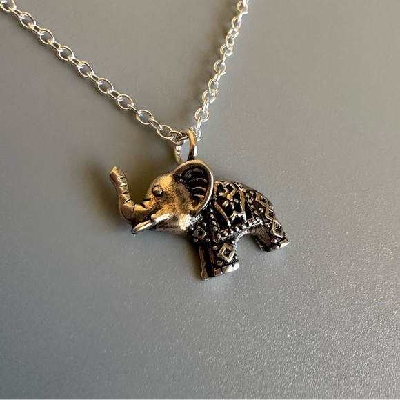 Sterling Silver Bali Elephant Necklace - Picture 7 of 7